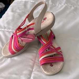 Skechers memory form saddles